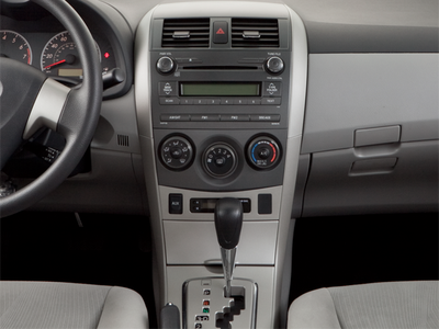 2011 Toyota Corolla S Preferred O wner's Portfolio