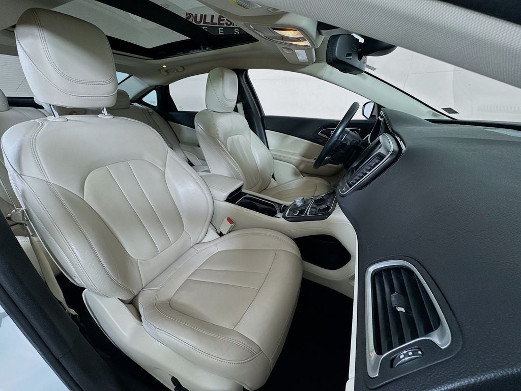 2015 Chrysler 200 C AWD