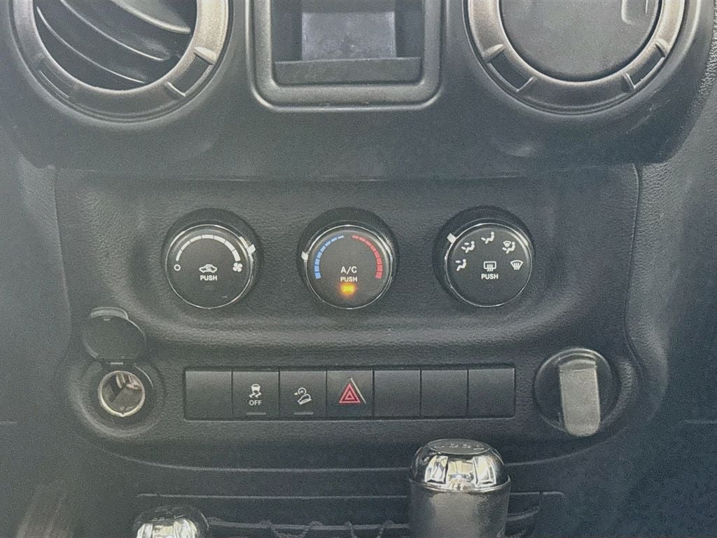 2017 Jeep Wrangler Unlimited Unlimited Sport 4X4-AUTO