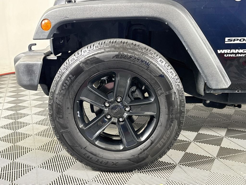 2017 Jeep Wrangler Unlimited Unlimited Sport 4X4-AUTO
