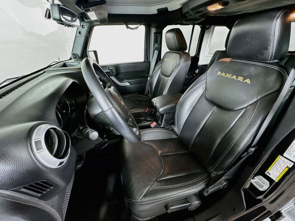 2013 Jeep Wrangler Unlimited Unlimited Sahara