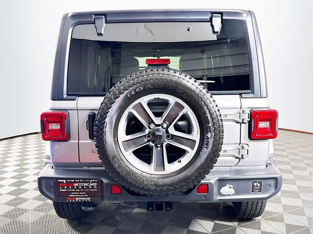 2018 Jeep Wrangler Unlimited Unlimited Sahara 4X4 Hard Top