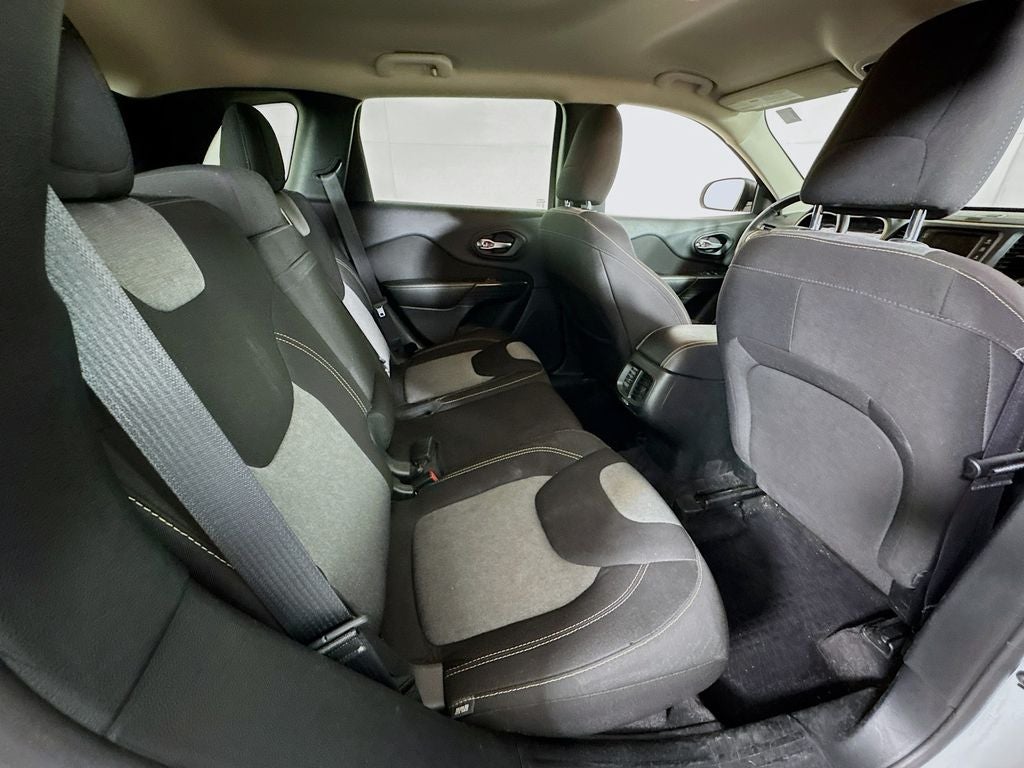 2017 Jeep Cherokee Altitude