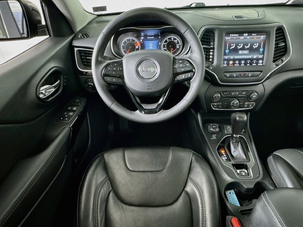 2023 Jeep Cherokee Altitude 4X4 Lux Elite Package