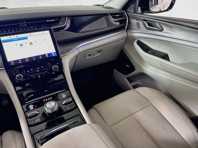 2022 Jeep Grand Cherokee Overland 4X4
