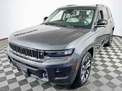 2022 Jeep Grand Cherokee Overland 4X4