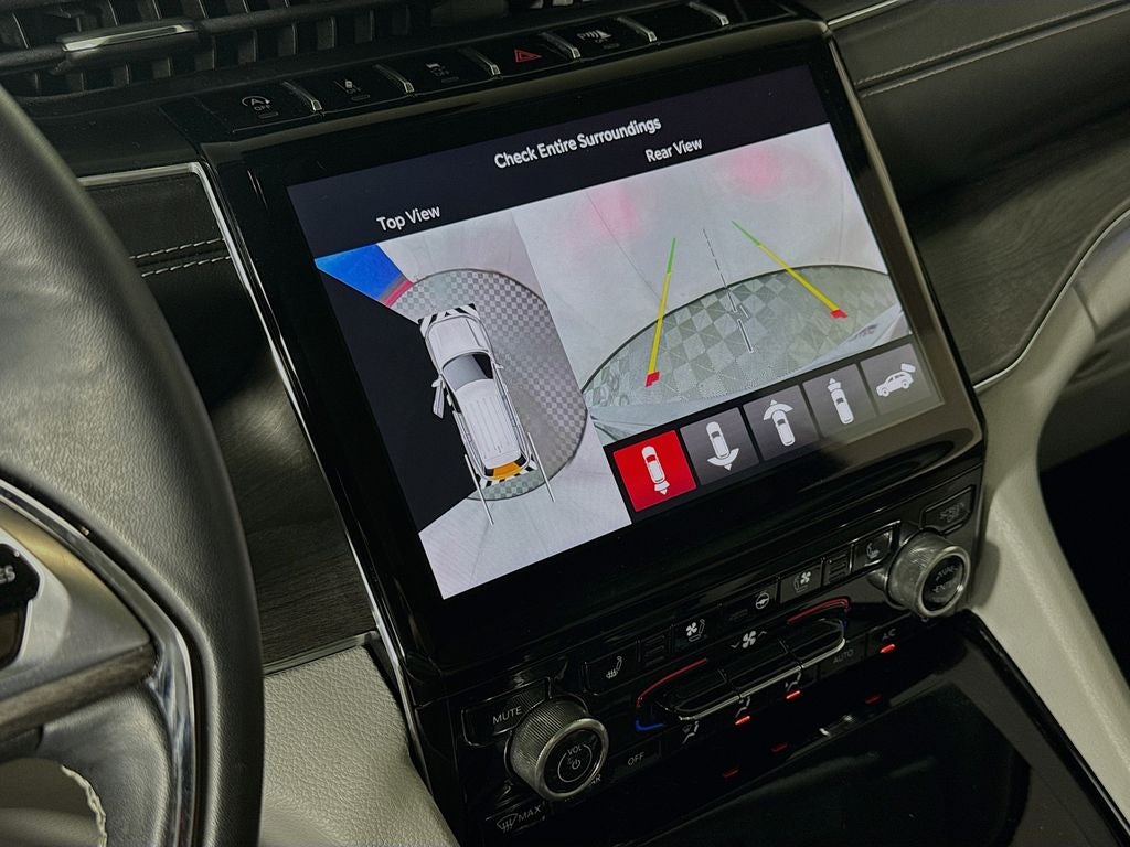 2023 Jeep Grand Cherokee Overland