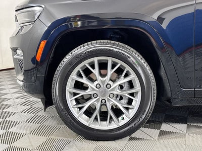 2023 Jeep Grand Cherokee Summit