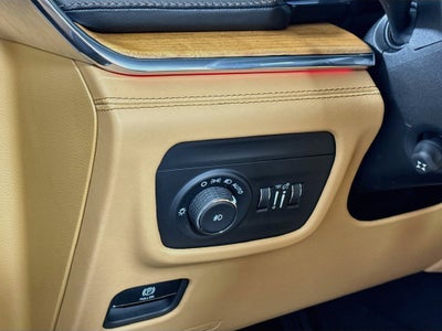 2025 Jeep Grand Cherokee Summit Reserve 4X4