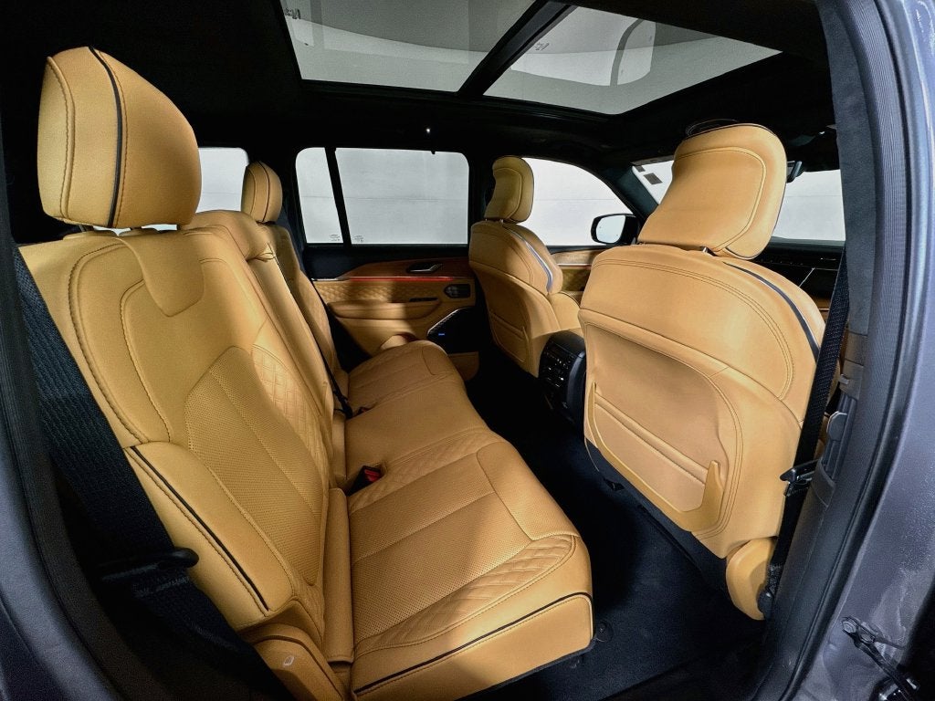 2025 Jeep Grand Cherokee Summit Reserve 4X4