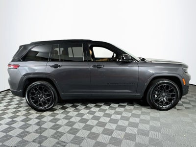 2025 Jeep Grand Cherokee Summit Reserve 4X4