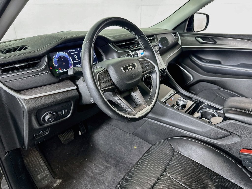 2022 Jeep Grand Cherokee L Limited 4X4Customer Preferred Package 22E