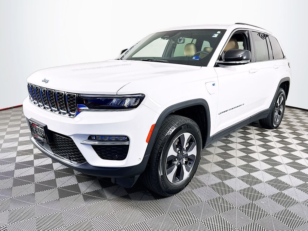 2022 Jeep Grand Cherokee 4xe Luxury Tech Group II