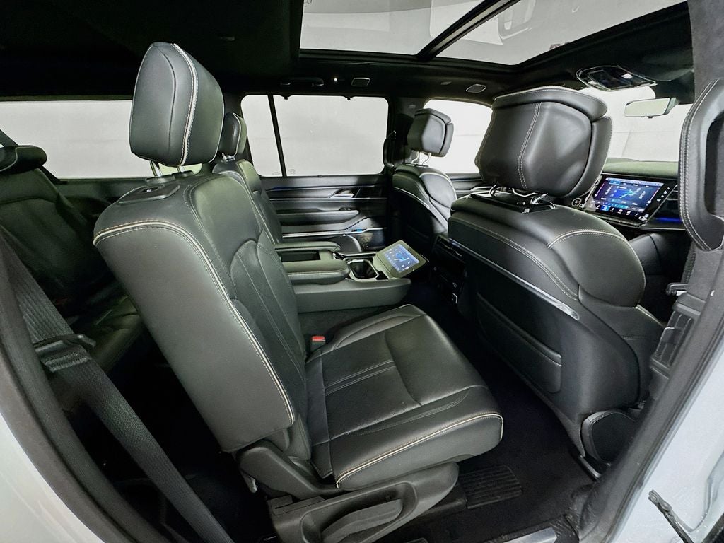 2024 Jeep Grand Wagoneer L Series II