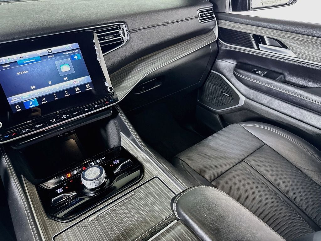 2024 Jeep Wagoneer Series III 4X4