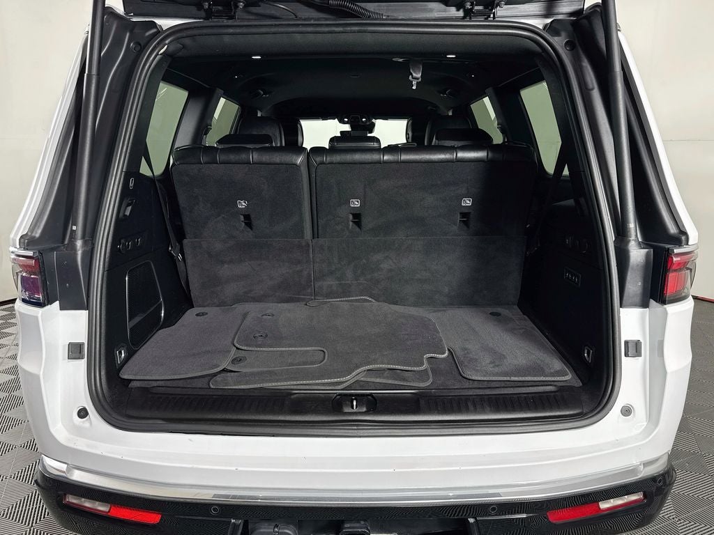 2024 Jeep Wagoneer Series III 4X4