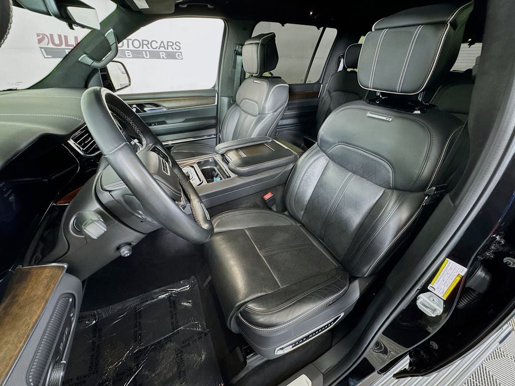 2022 Jeep Grand Wagoneer Series II