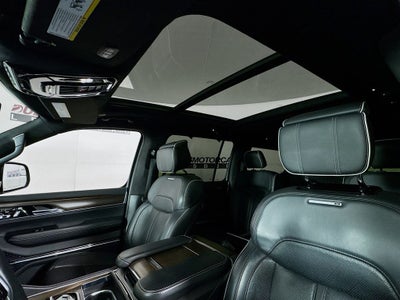 2022 Jeep Grand Wagoneer Series II