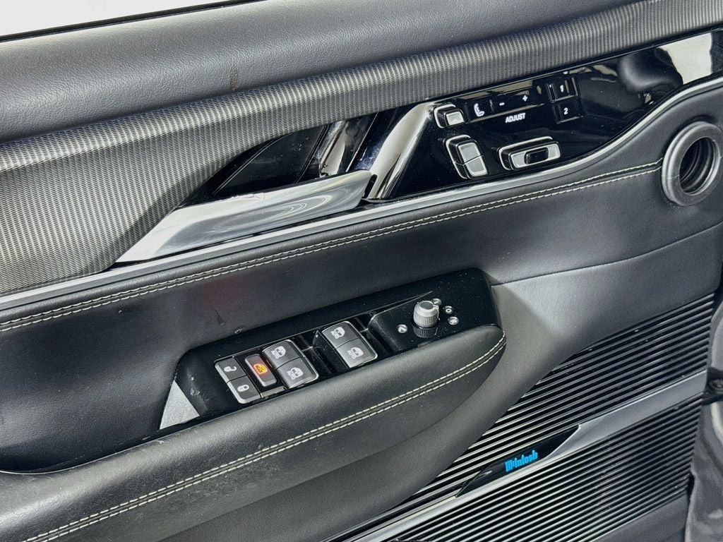 2023 Jeep Grand Wagoneer Series II