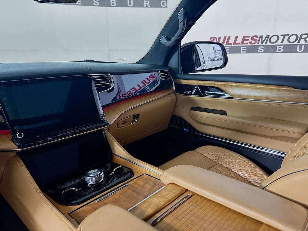 2024 Jeep Grand Wagoneer Series III