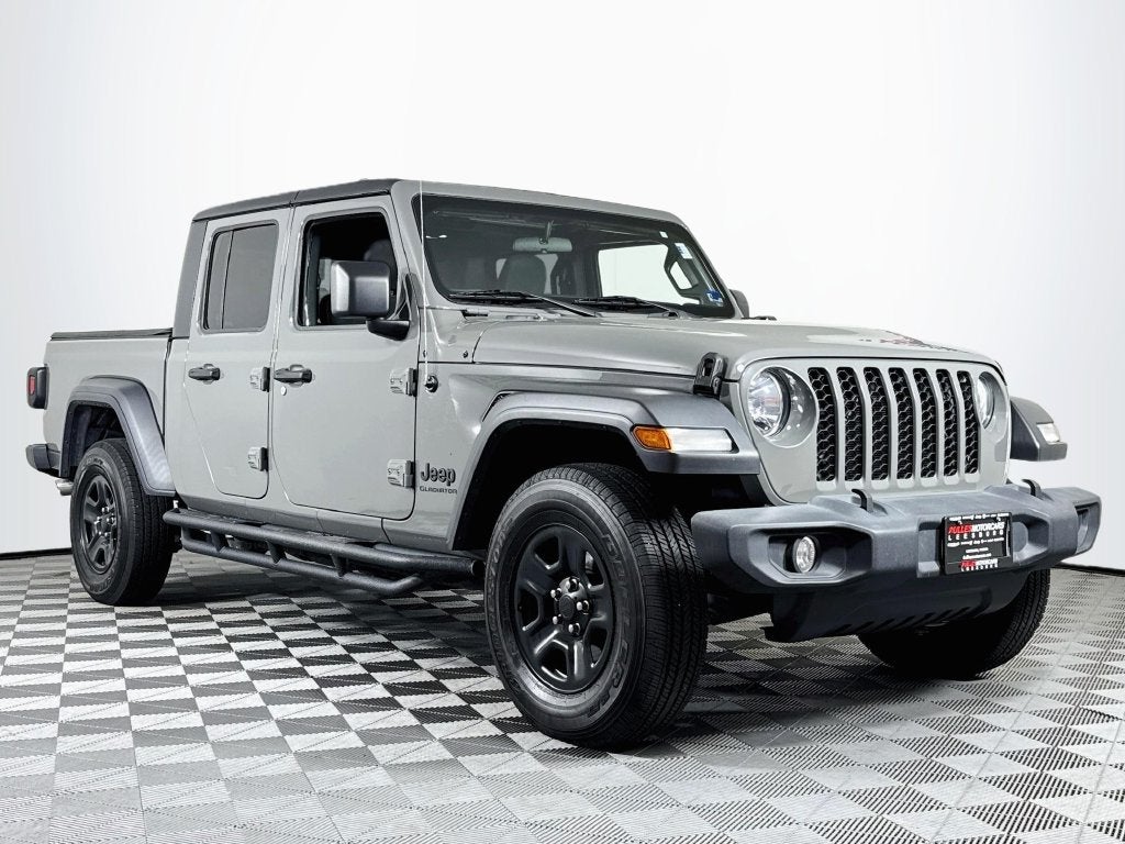 2021 Jeep Gladiator Sport