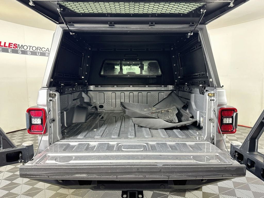 2020 Jeep Gladiator Rubicon Lifted/37" Tires