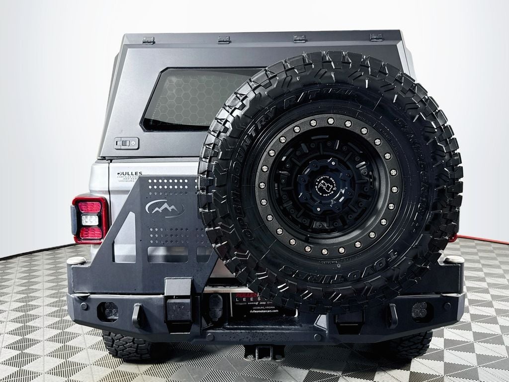 2020 Jeep Gladiator Rubicon Lifted/37" Tires