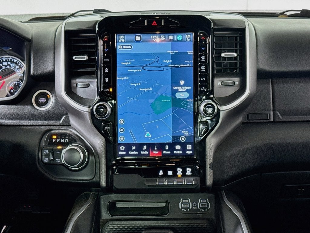 2022 RAM 1500 Big Horn/Lone Star Quad Cab 4X4