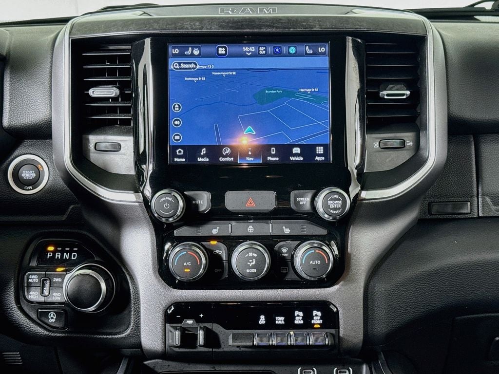 2022 RAM 1500 Big Horn/Lone Star Crew Cab 4X4
