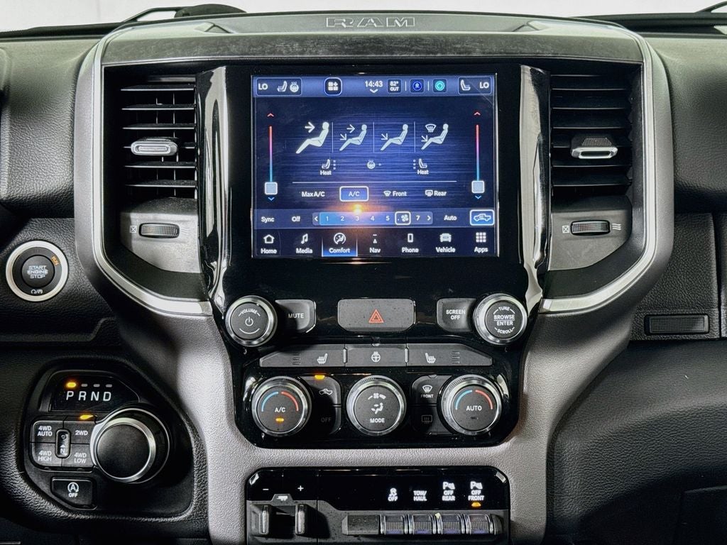 2022 RAM 1500 Big Horn/Lone Star Crew Cab 4X4