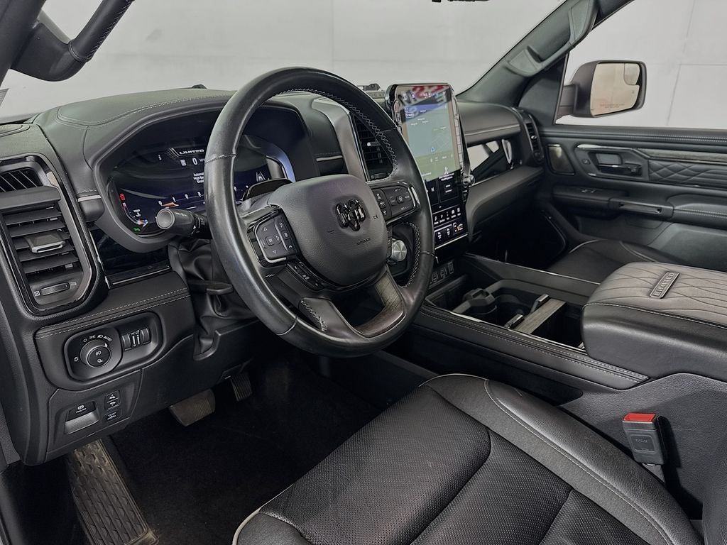 2025 RAM 1500 Limited Crew Cab 4X4