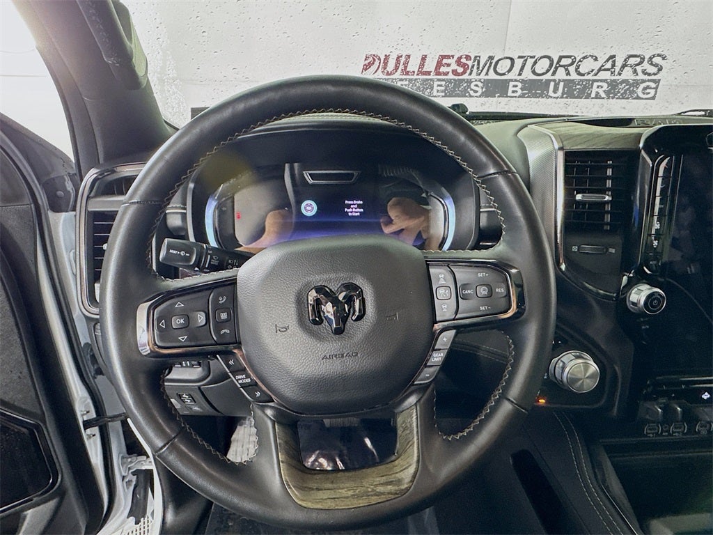 2025 RAM 1500 Limited | Pano Roof | Heated/Cooled Leather