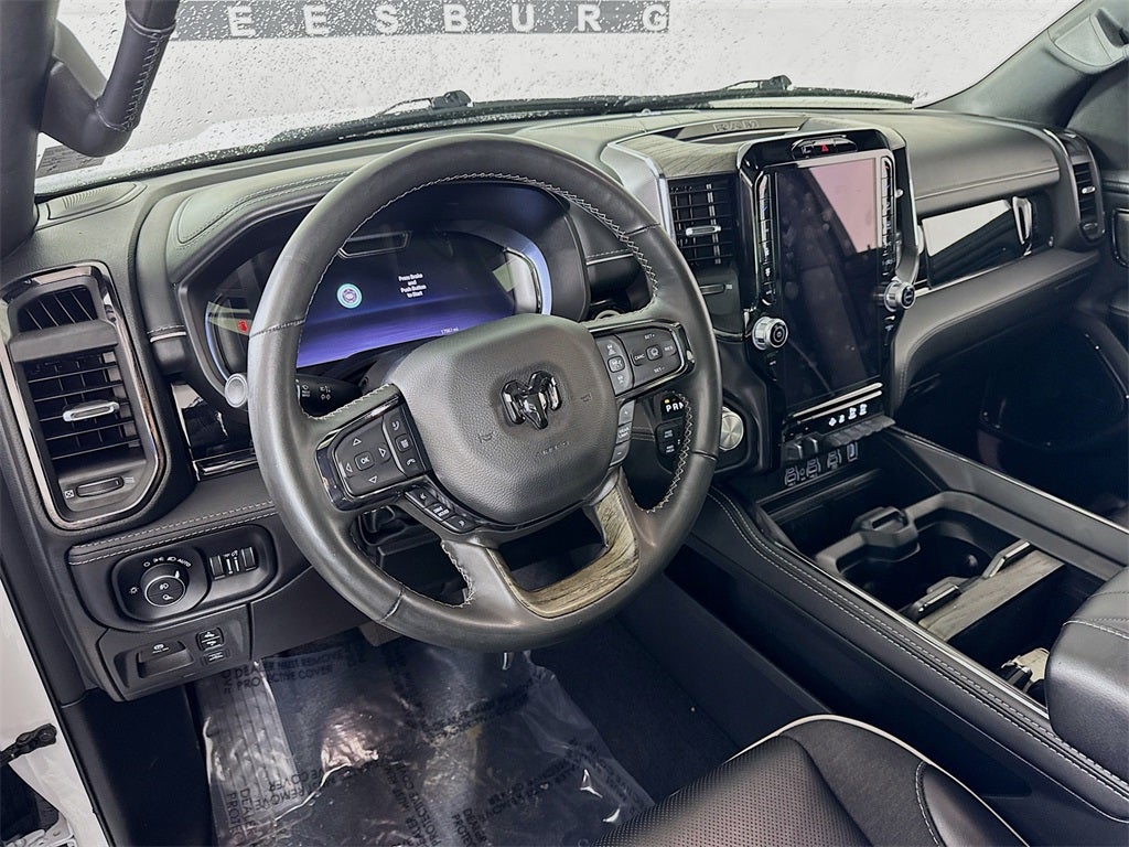 2025 RAM 1500 Limited | Pano Roof | Heated/Cooled Leather