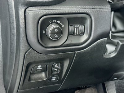 2026 RAM 1500 Limited Crew Cab4X4 LTD Level A Group-Barnes door-RAM Box