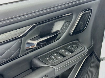2026 RAM 1500 Limited Crew Cab4X4 LTD Level A Group-Barnes door-RAM Box