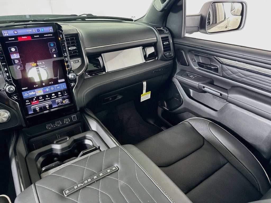 2026 RAM 1500 Limited Crew Cab4X4 LTD Level A Group-Barnes door-RAM Box