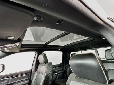 2020 RAM 1500 Laramie CREW CAB 4X4