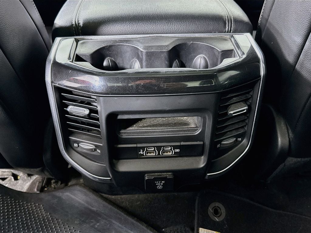 2020 RAM 1500 Laramie CREW CAB 4X4