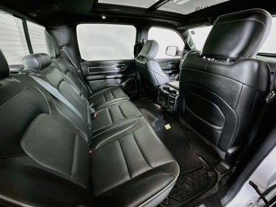 2020 RAM 1500 Laramie CREW CAB 4X4