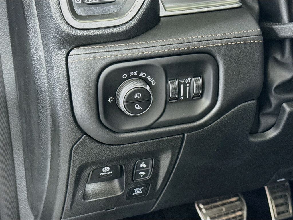 2026 RAM 1500 Tungsten Crew Cab 4X4
