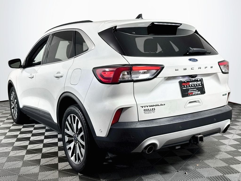 2020 Ford Escape Titanium