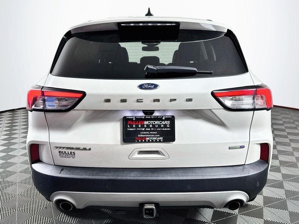 2020 Ford Escape Titanium