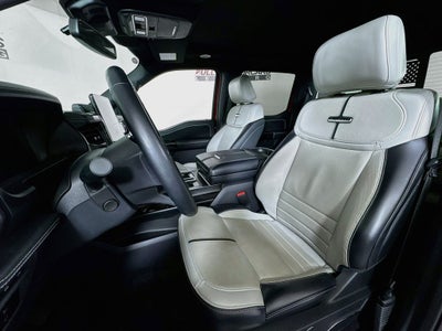 2024 Ford F-150 Lightning Platinum 4X4