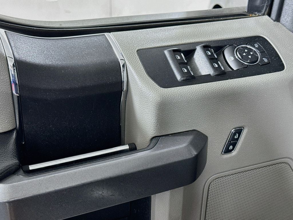 2016 Ford F-150 XLT 4X4Supercrew