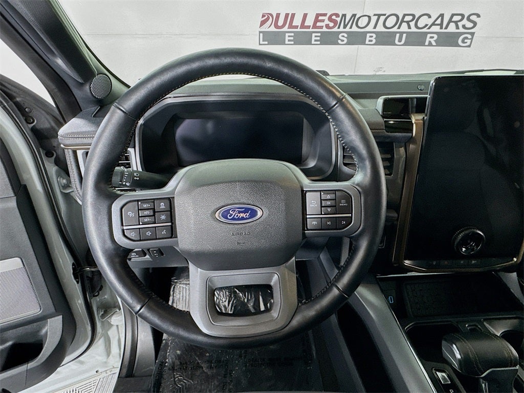 2023 Ford F-150 Lightning Lariat