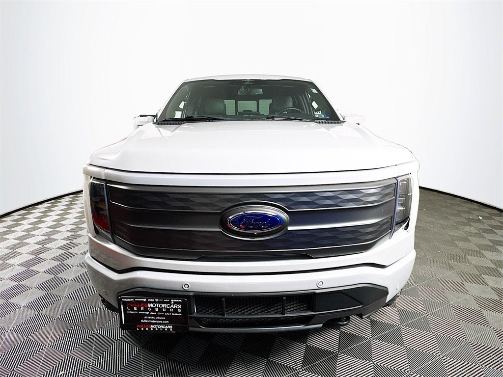2023 Ford F-150 Lightning Lariat