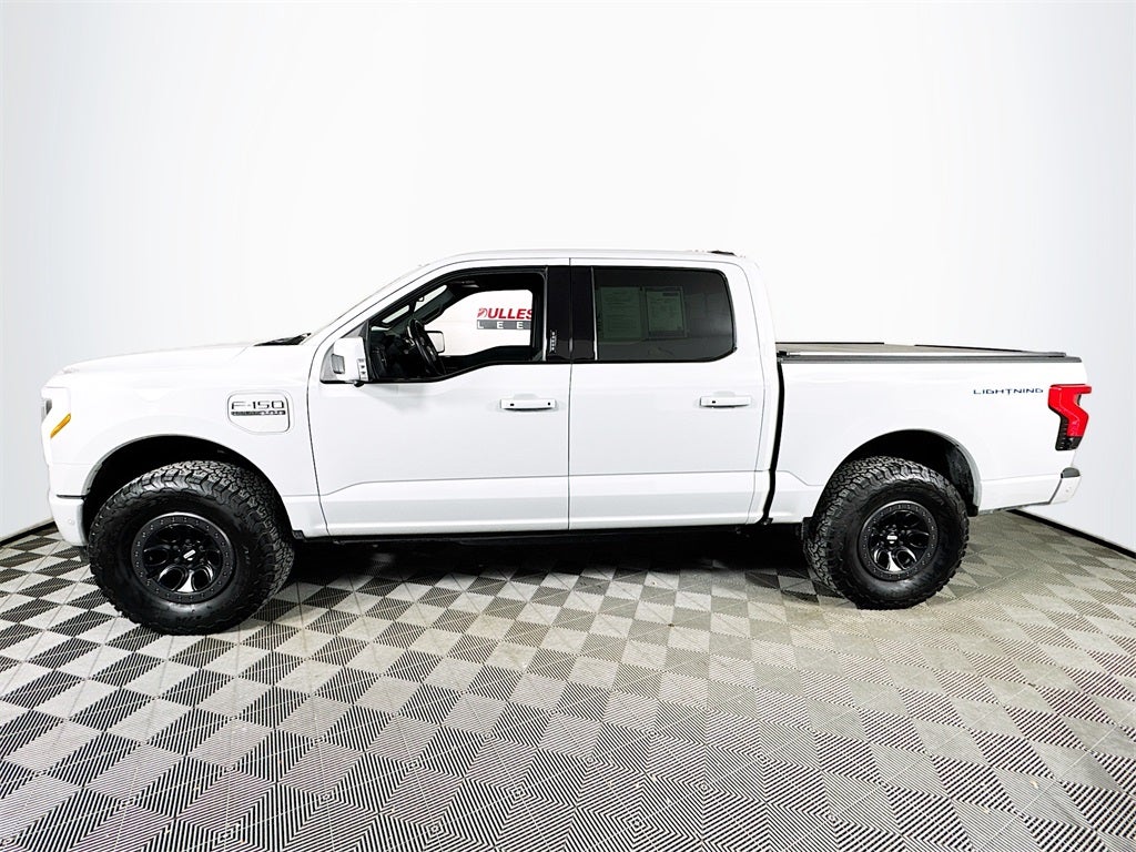 2023 Ford F-150 Lightning Lariat