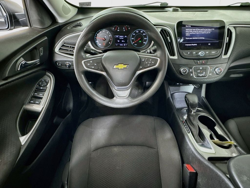 2022 Chevrolet Malibu LS 1LS