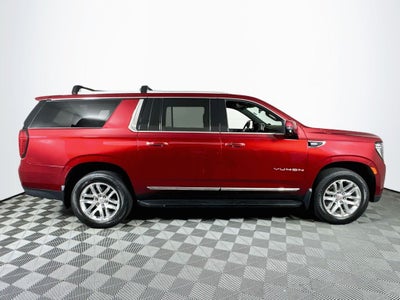 2022 GMC Yukon XL SLT