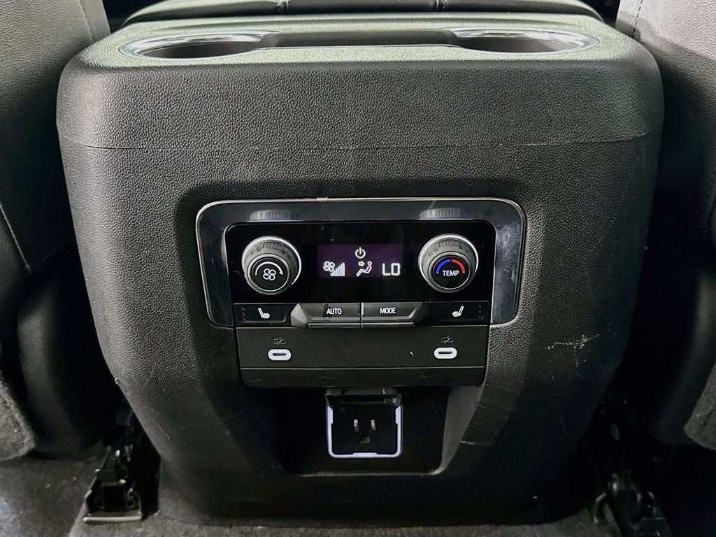 2023 Chevrolet Tahoe Z71 Luxury Package